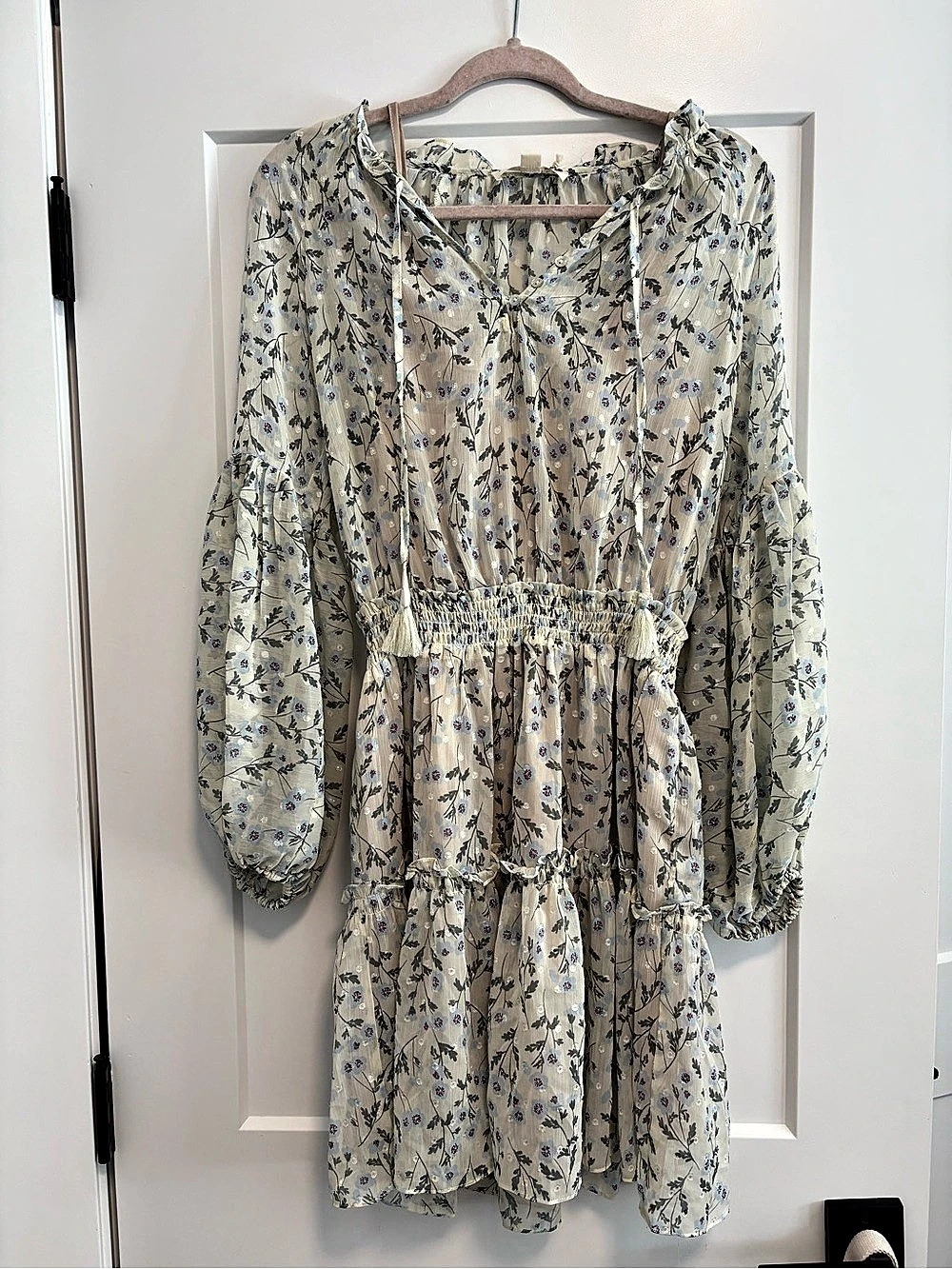 Lovestitch Floral Mini Dress in Cream & Blue Size Small Like New